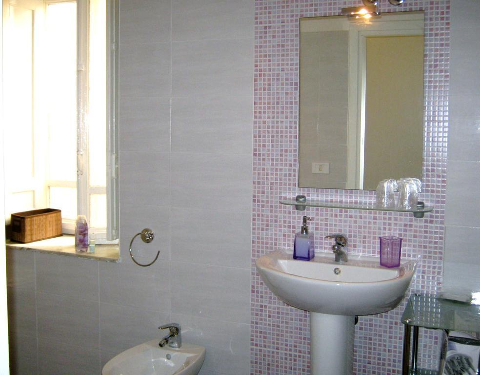 B&B Mare Di S. Lucia Syracuse Bilik gambar