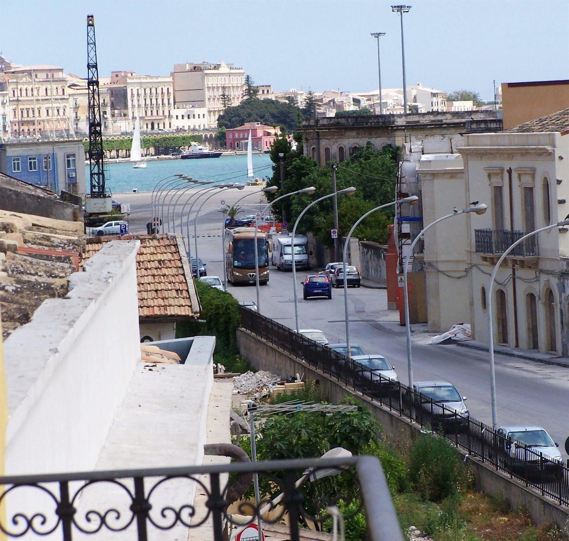 B&B Mare Di S. Lucia Syracuse Luaran gambar