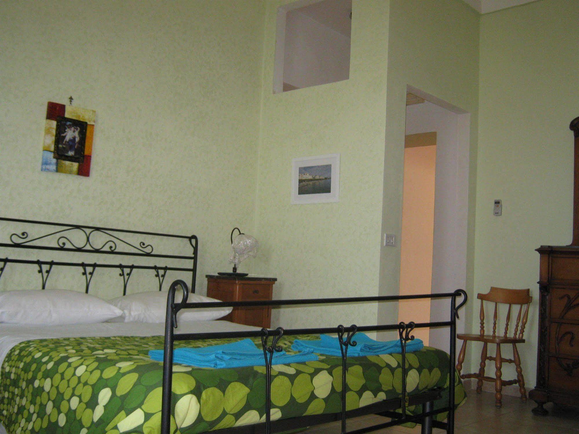 B&B Mare Di S. Lucia Syracuse Luaran gambar